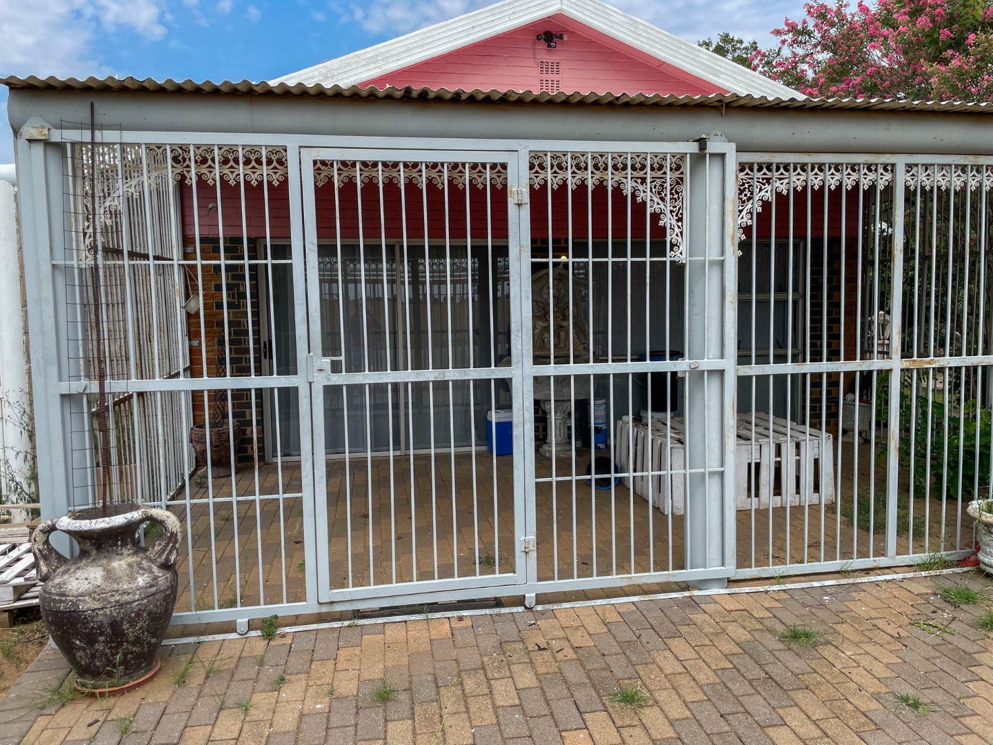 5 Bedroom Property for Sale in Theunissen Free State